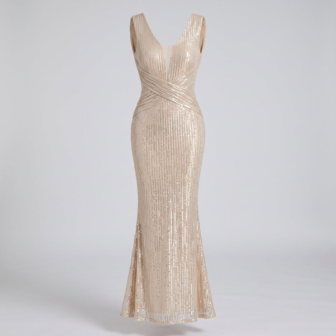 Dettaglio della gonna lunga in tulle con decorazioni in paillettes scintillanti