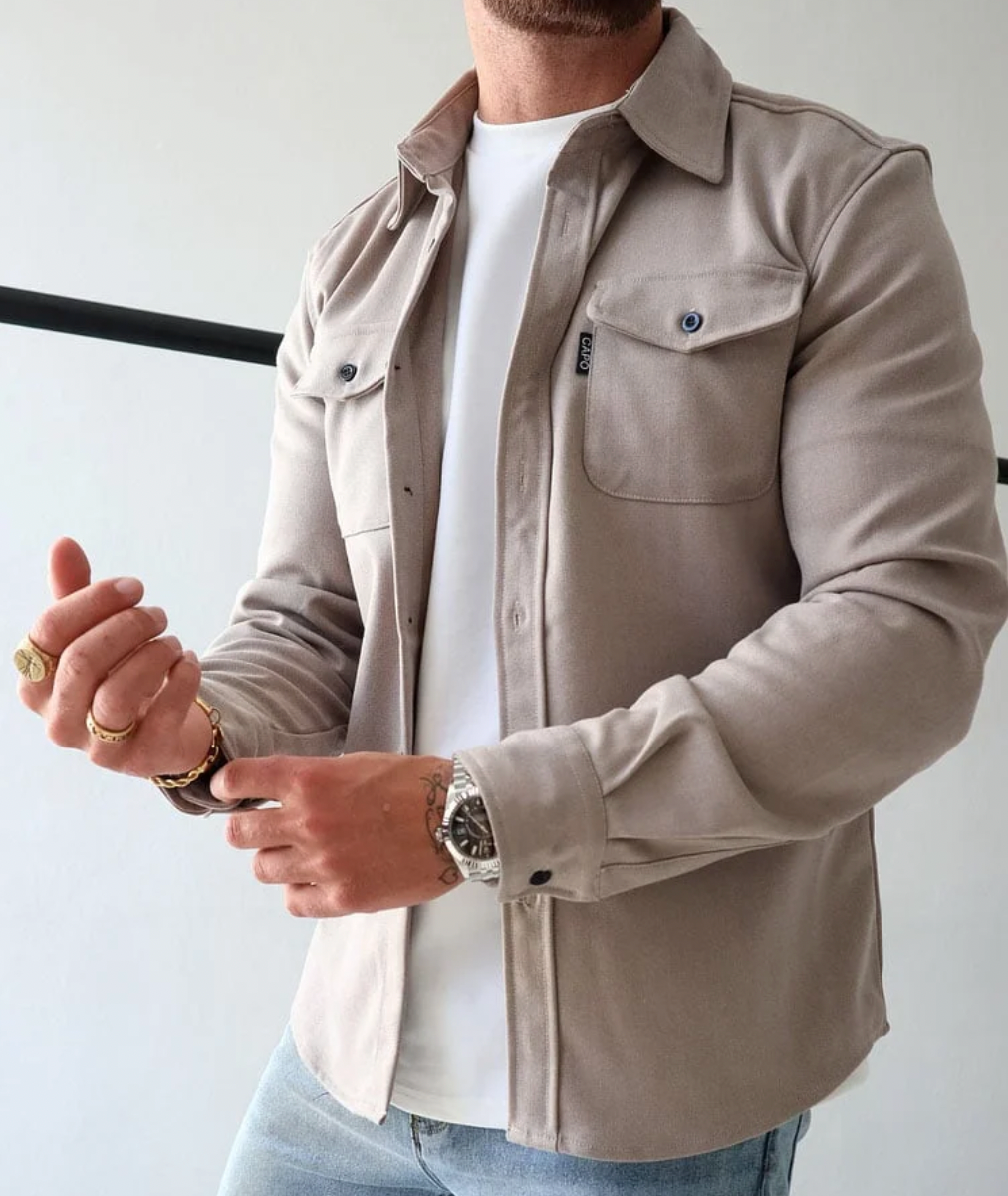 Moderna Camicia da Uomo Con Taglio su Misura E Tonalità Neutre