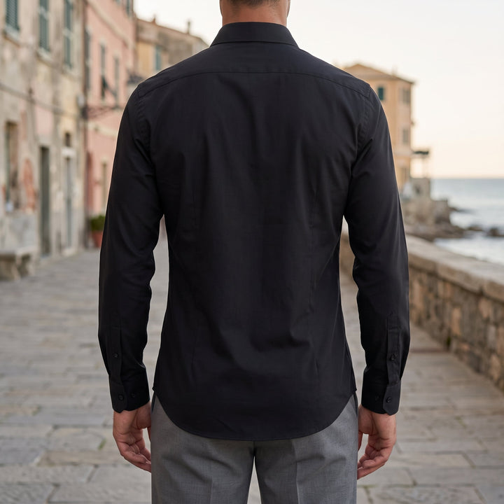 Camicia da Uomo Slim Fit con Colletto Appuntito e Polsini Abbottonati