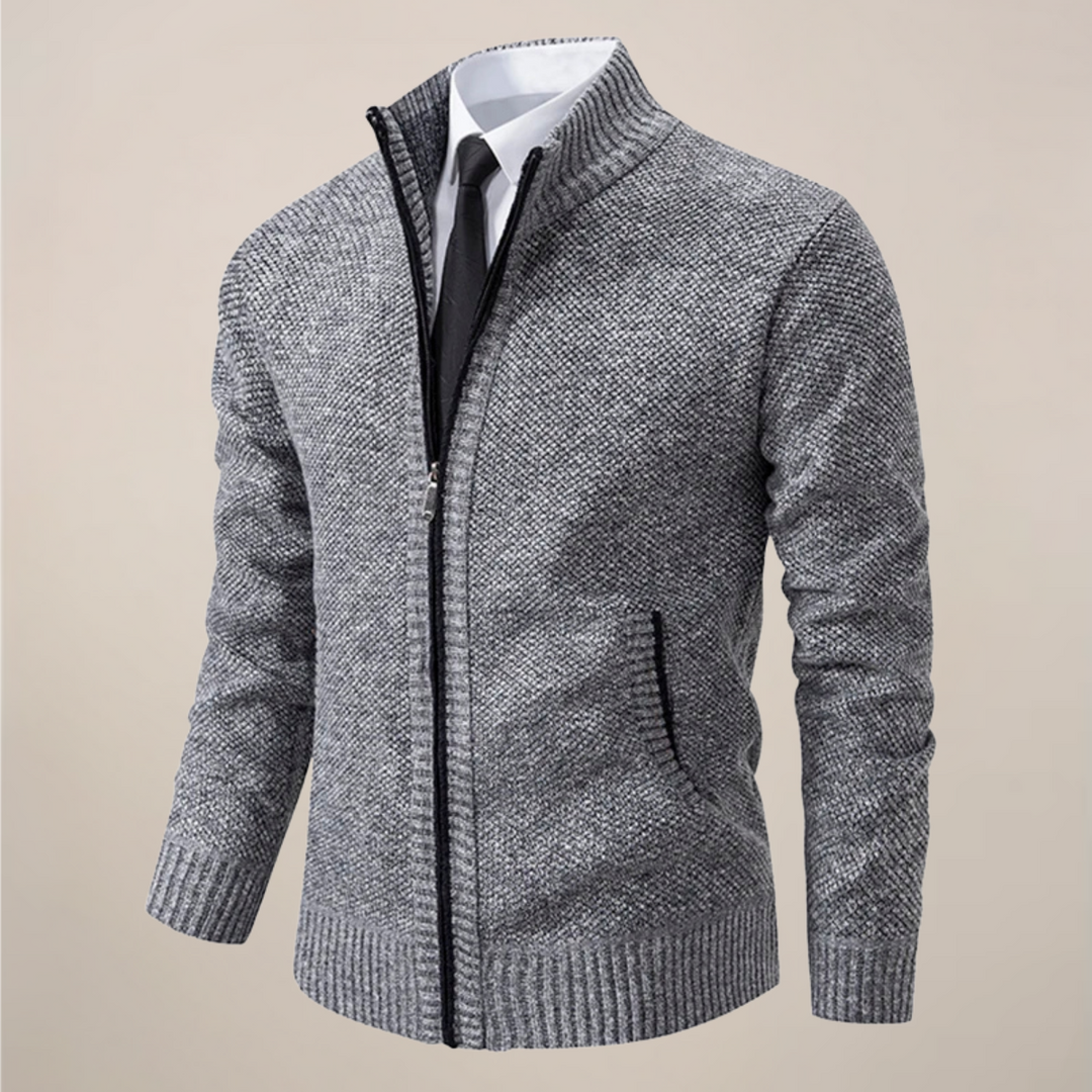 Dettaglio dei polsini a coste del cardigan da uomo