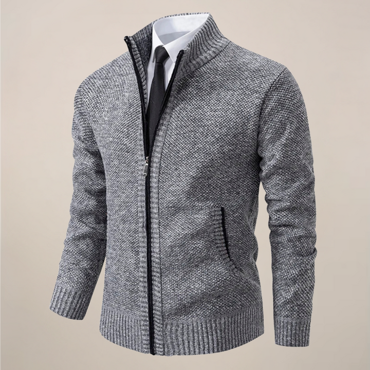 Dettaglio dei polsini a coste del cardigan da uomo