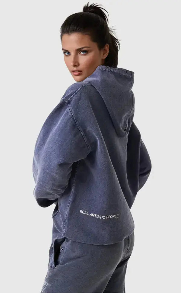 Felpa oversize con grafica strass e cappuccio con coulisse, vista frontale