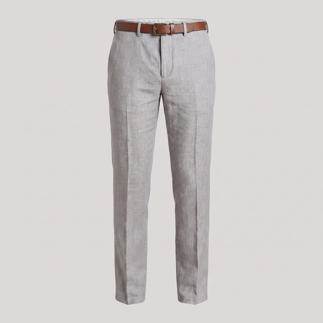 Vista posteriore del pantalone da uomo con silhouette classico